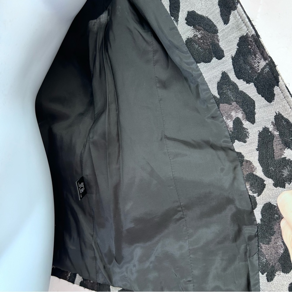LAFAYETTE 148 Wool Jacquard Leopard Print Blazer Size 6 - Picture 5 of 13